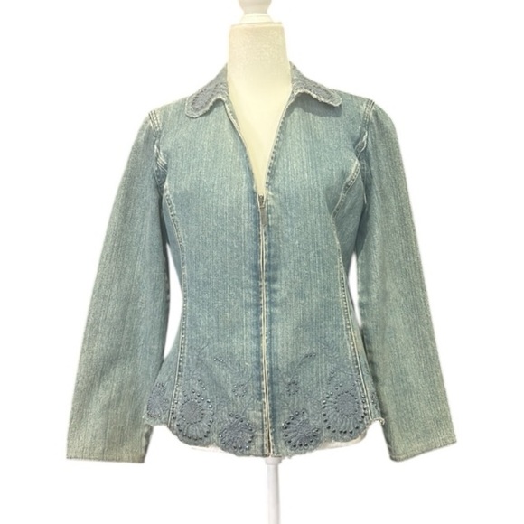 Dana Buchman Blue Denim Jean Jacket Embroidered Studded Distressed Size 10 - Picture 4 of 11